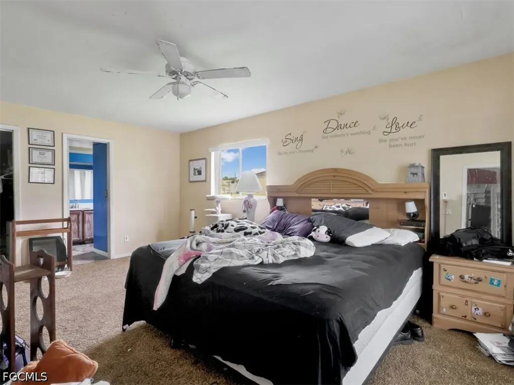 209 NE 9th Court Cape Coral FL 33909