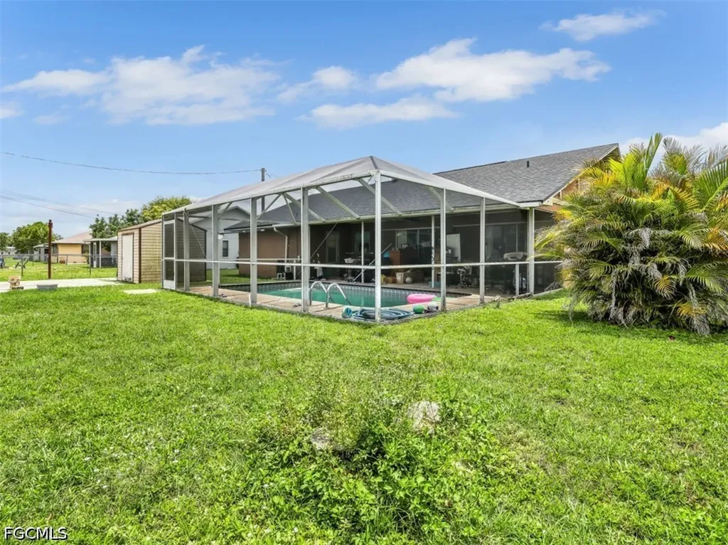 209 NE 9th Court Cape Coral FL 33909