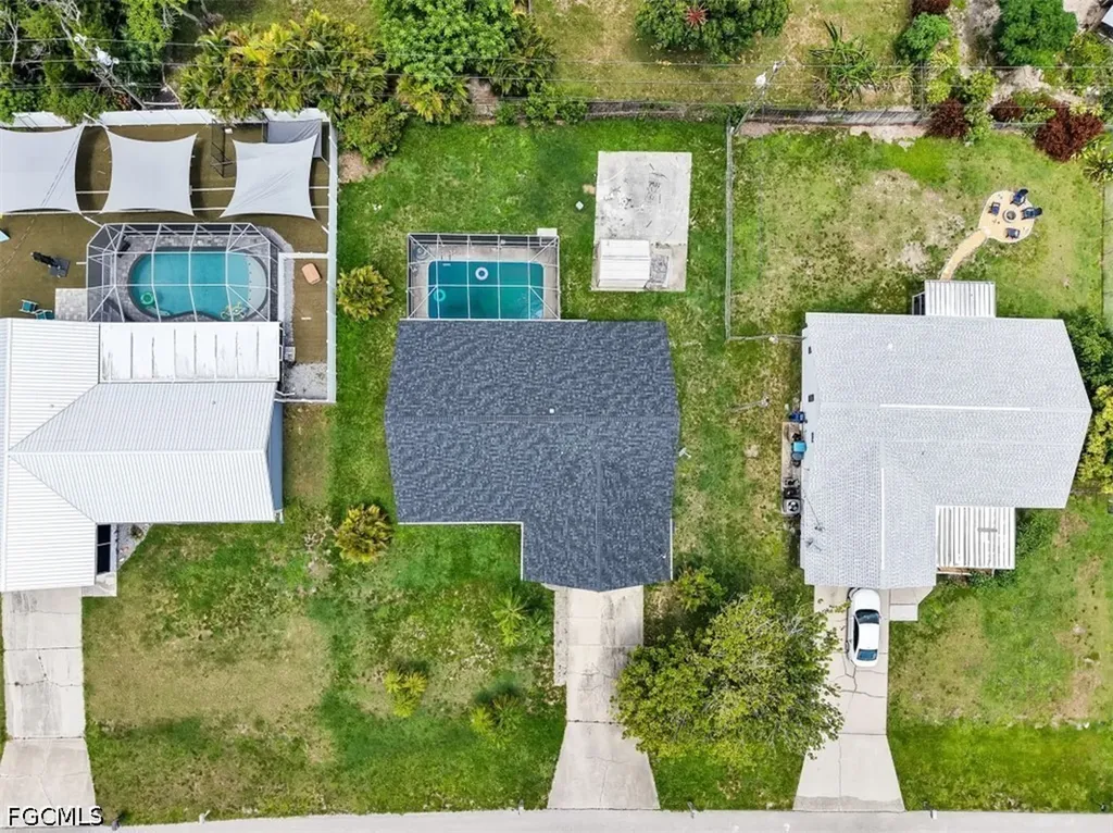 209 NE 9th Court Cape Coral FL 33909