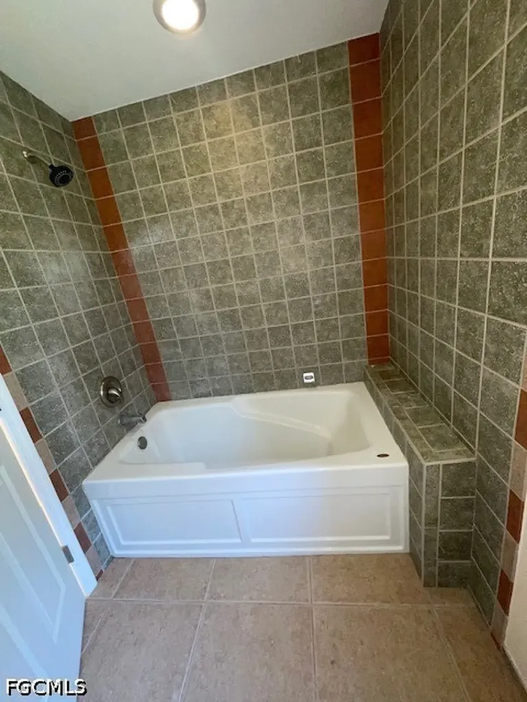 5460 Jackson Road Fort Myers FL 33905