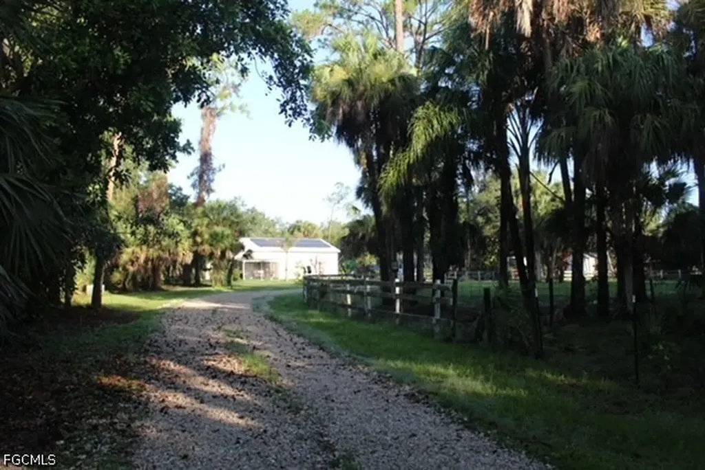 5460 Jackson Road Fort Myers FL 33905