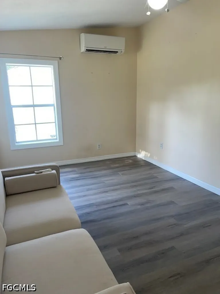 5460 Jackson Road Fort Myers FL 33905