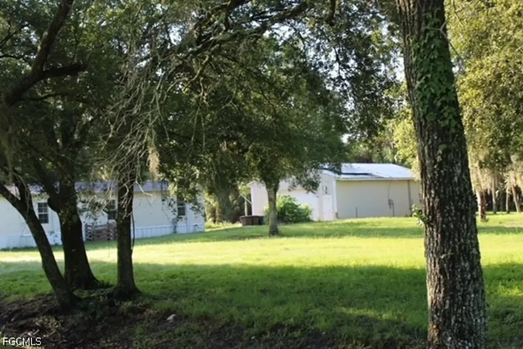 5460 Jackson Road Fort Myers FL 33905