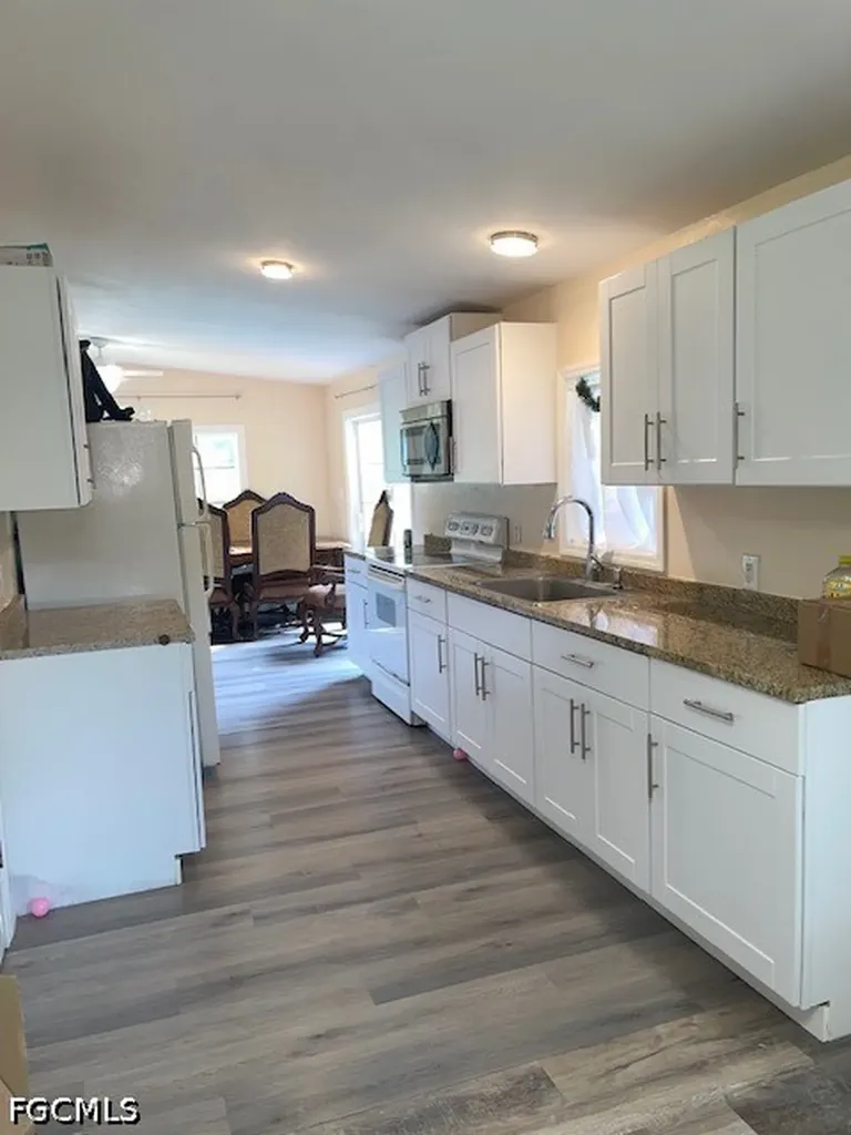 5460 Jackson Road Fort Myers FL 33905