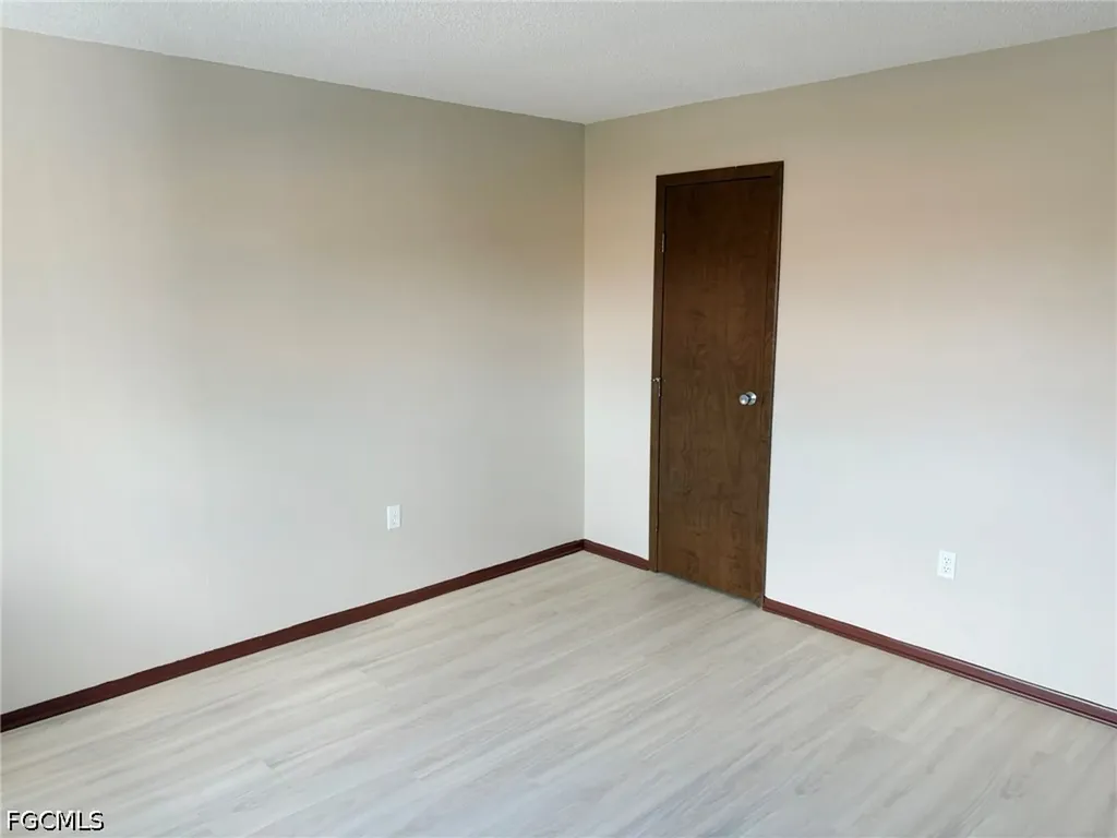 3704 Broadway Fort Myers FL 33901