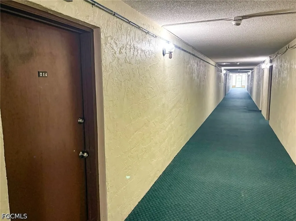 3704 Broadway Fort Myers FL 33901