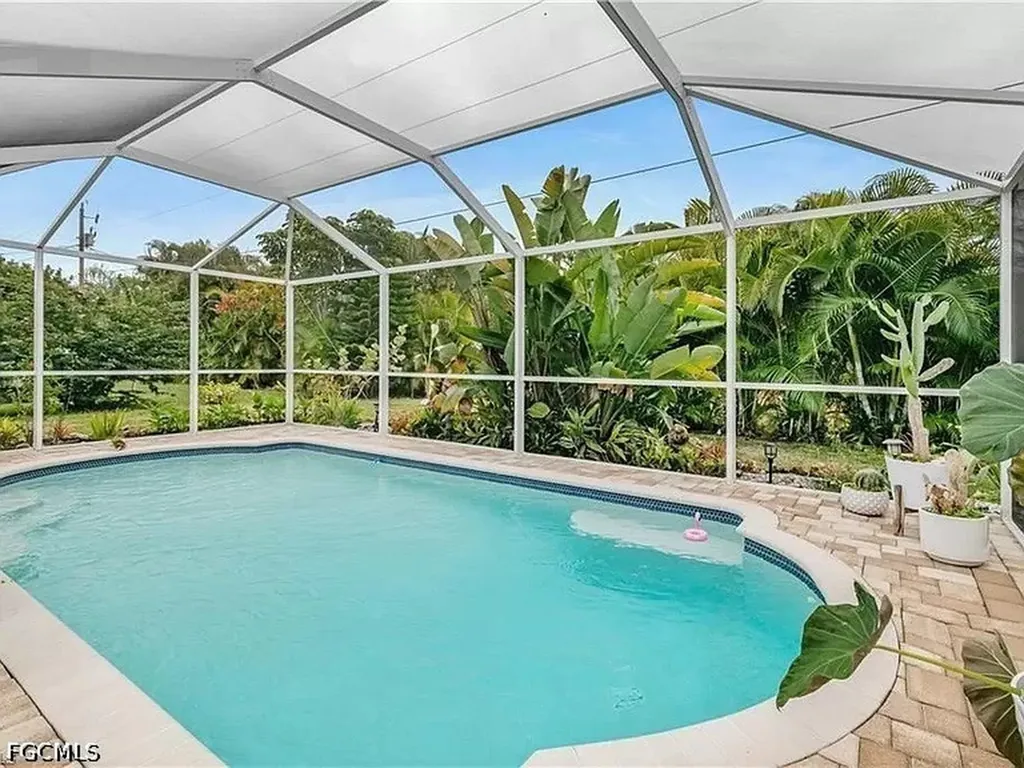 1306 SW 19th Lane Cape Coral FL 33991