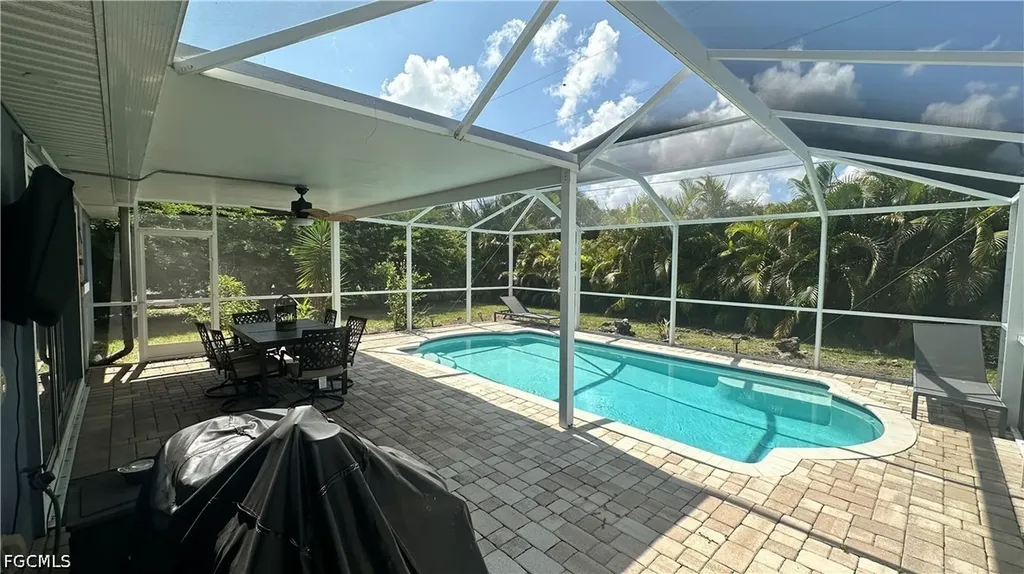 1306 SW 19th Lane Cape Coral FL 33991