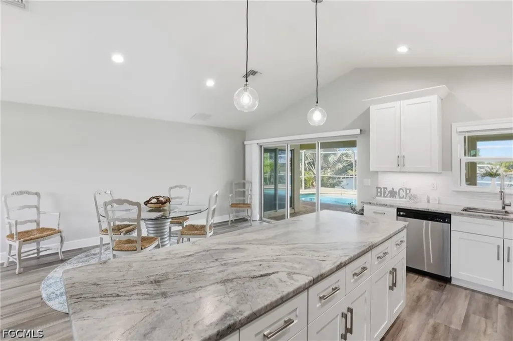 1723 SW 31st Lane Cape Coral FL 33914