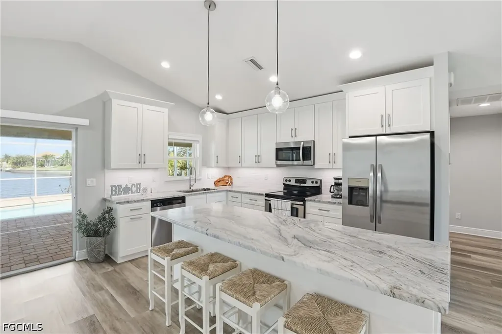 1723 SW 31st Lane Cape Coral FL 33914