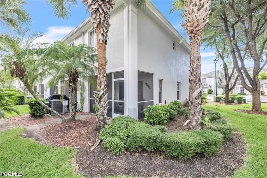 10059 Lone Cypress Street Fort Myers FL 33966
