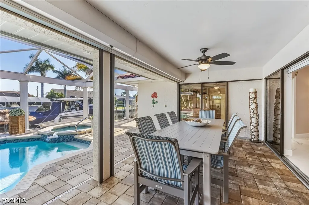 2318 SE 27th Street Cape Coral FL 33904