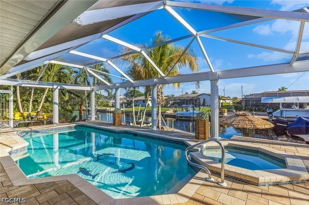 2318 SE 27th Street Cape Coral FL 33904