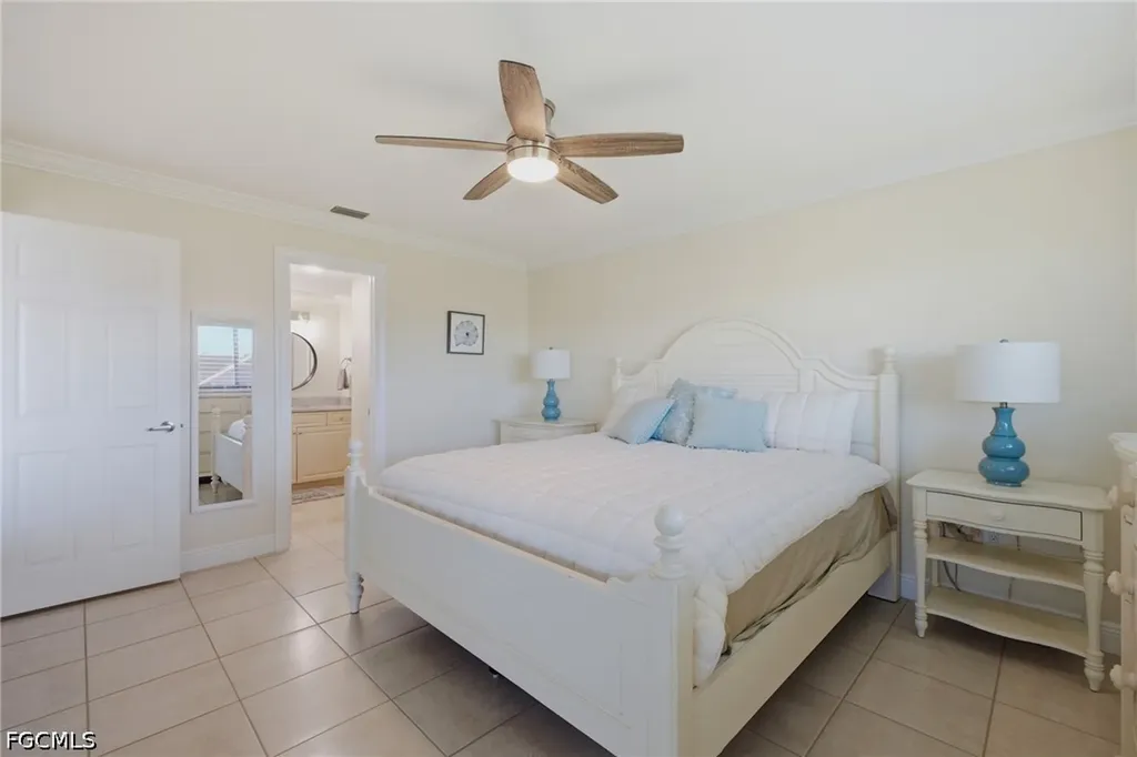 808 Cape Coral Parkway W Cape Coral FL 33914