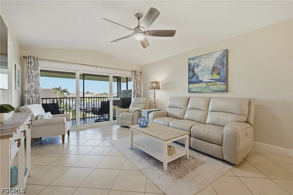 808 Cape Coral Parkway W Cape Coral FL 33914