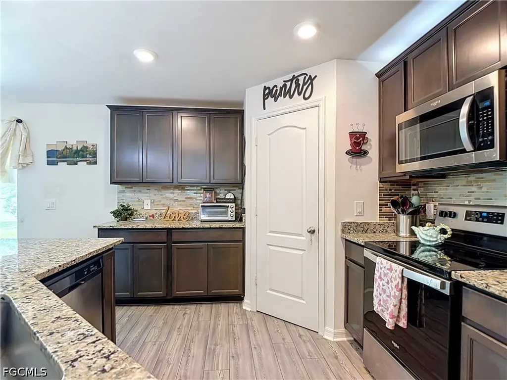2320 NW 26th Terrace Cape Coral FL 33993