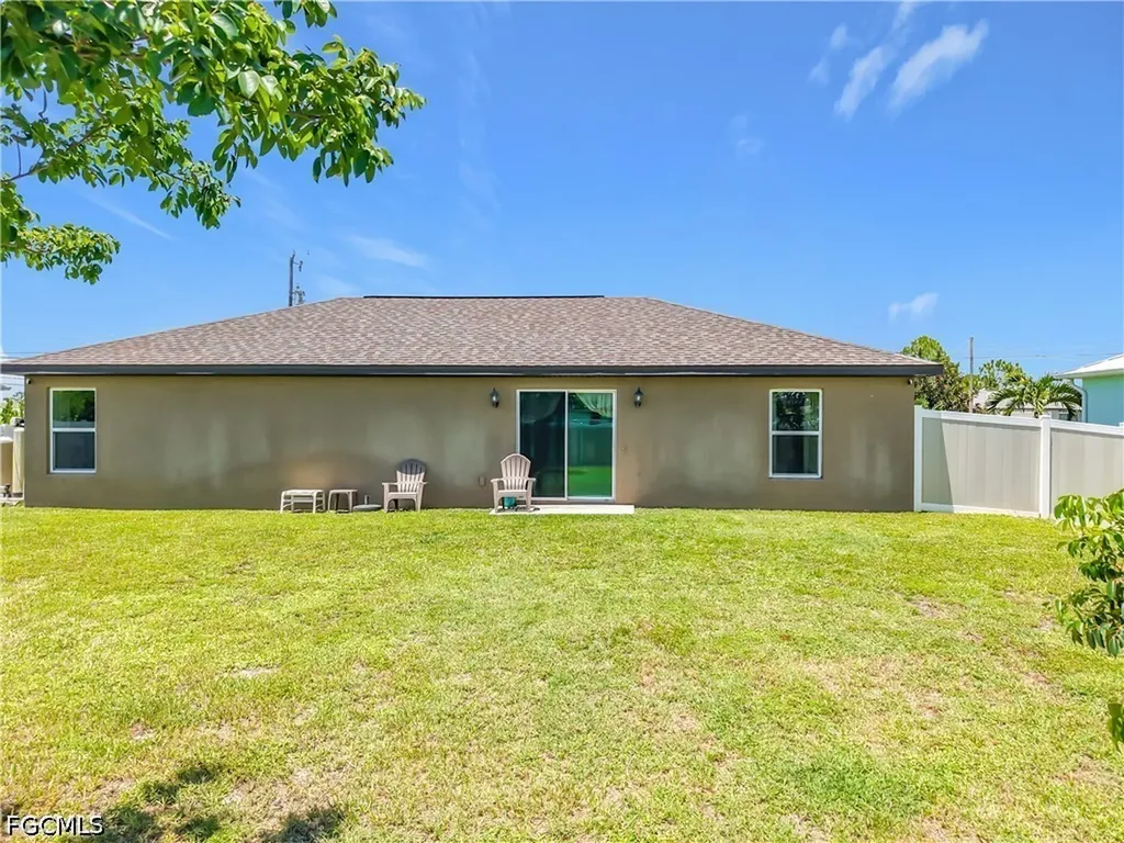 2320 NW 26th Terrace Cape Coral FL 33993