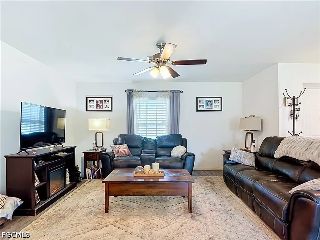 2320 NW 26th Terrace Cape Coral FL 33993
