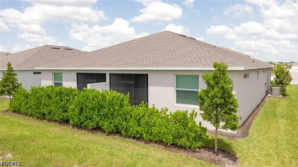 20601 Hazelnut Court Lehigh Acres FL 33936