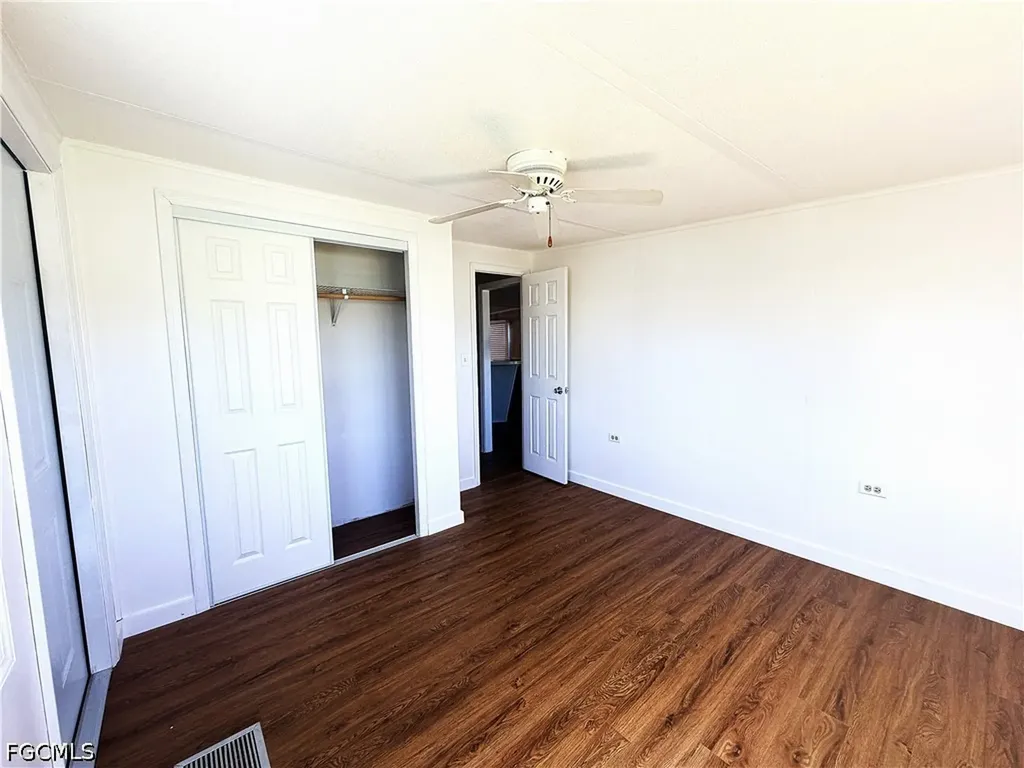 139 Gaslight Avenue North Fort Myers FL 33917