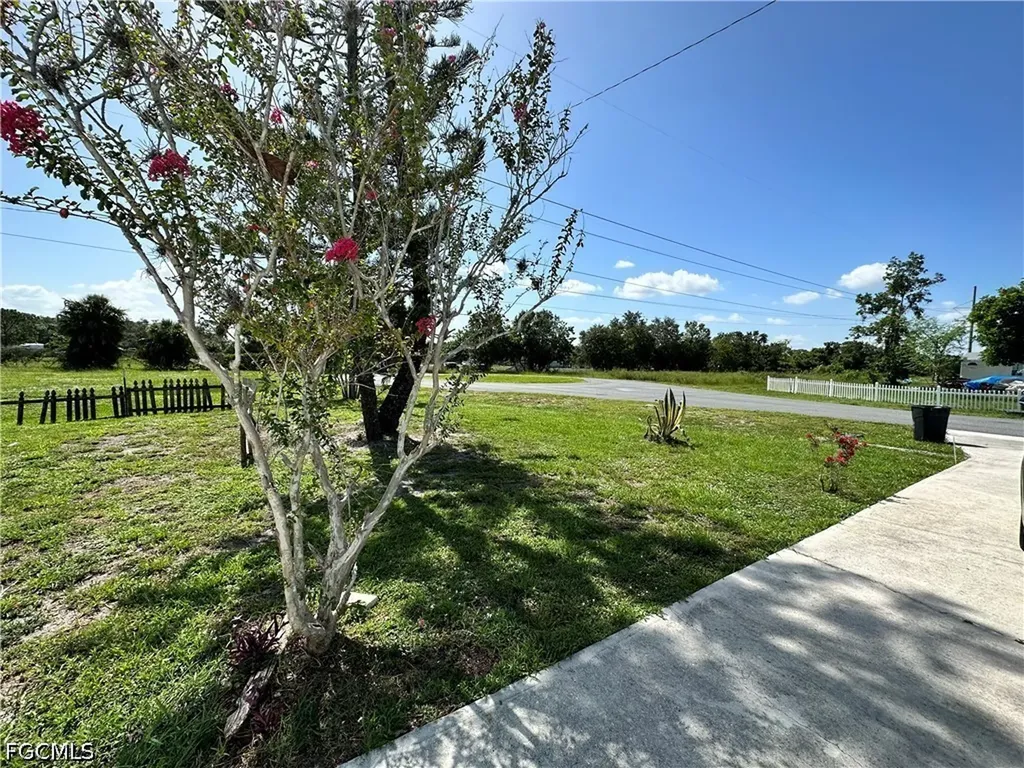 2521 Brownell Court North Fort Myers FL 33917