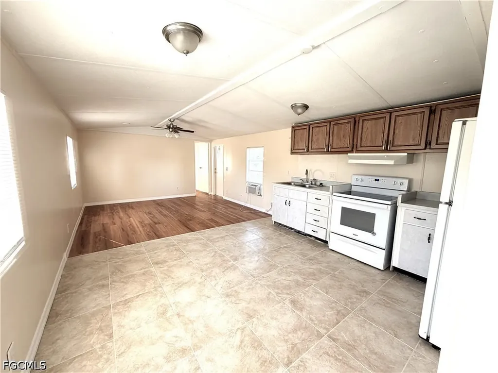 2521 Brownell Court North Fort Myers FL 33917