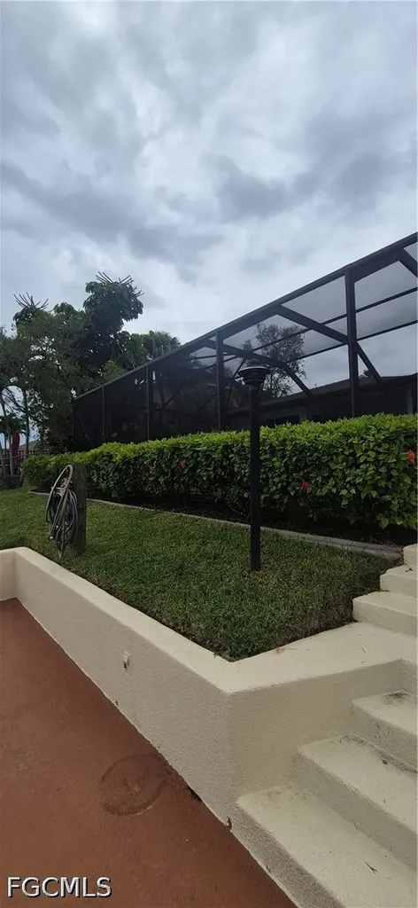 412 Cape Coral Parkway W Cape Coral FL 33914