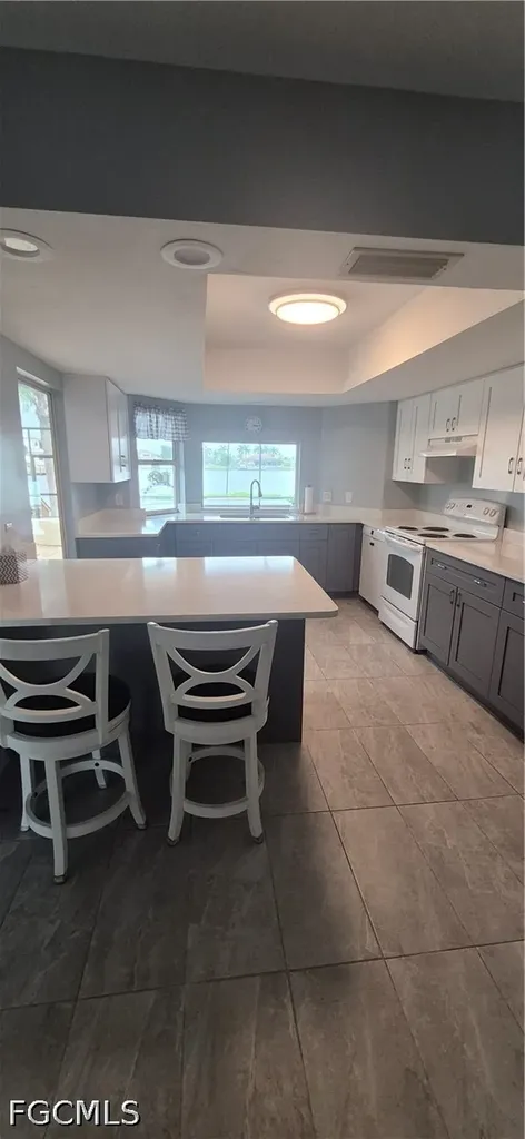 412 Cape Coral Parkway W Cape Coral FL 33914