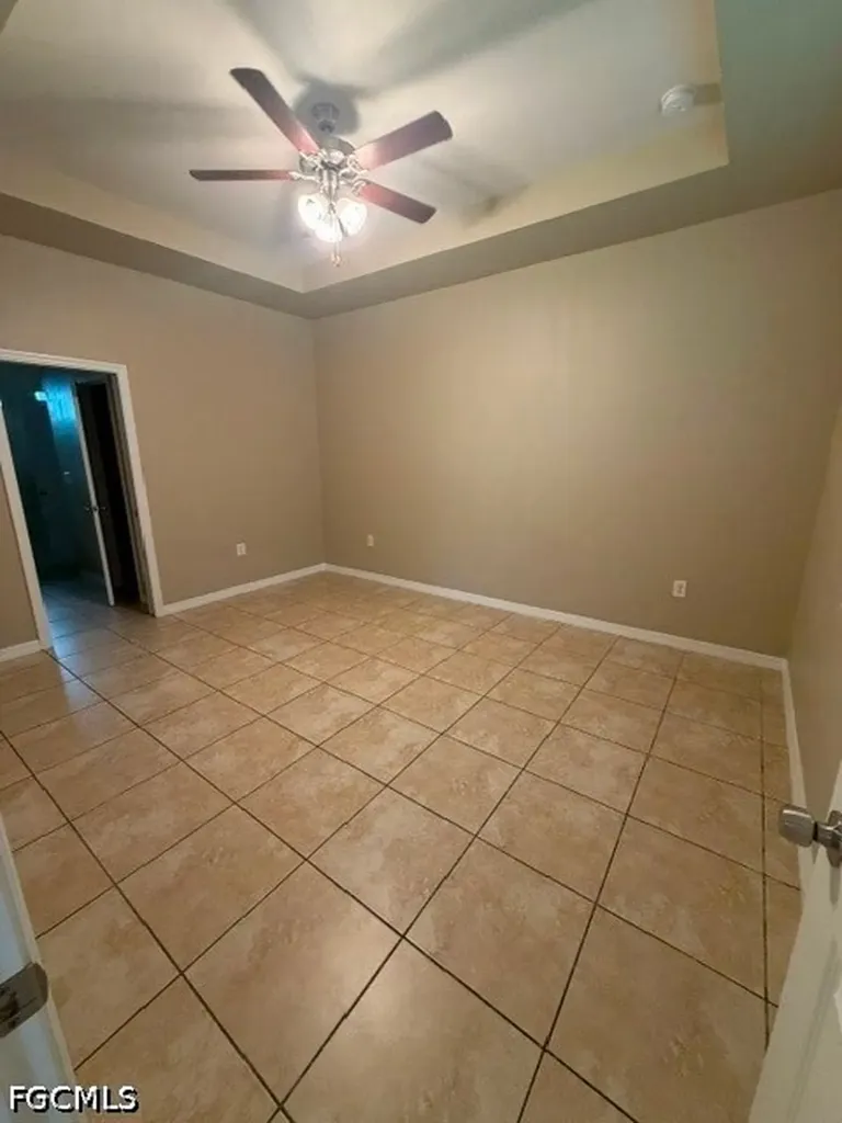 1841 NW 20th Avenue Cape Coral FL 33993