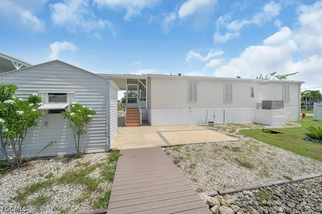 701 Coral Drive Punta Gorda FL 33950