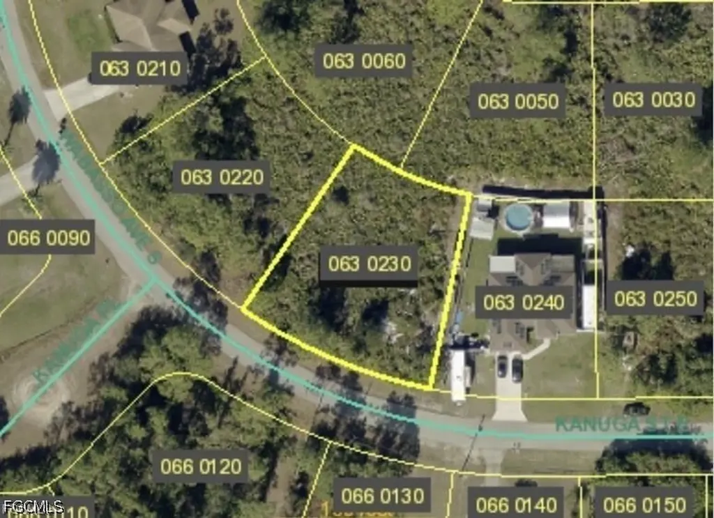 905 Kanuga Street E Lehigh Acres FL 33974