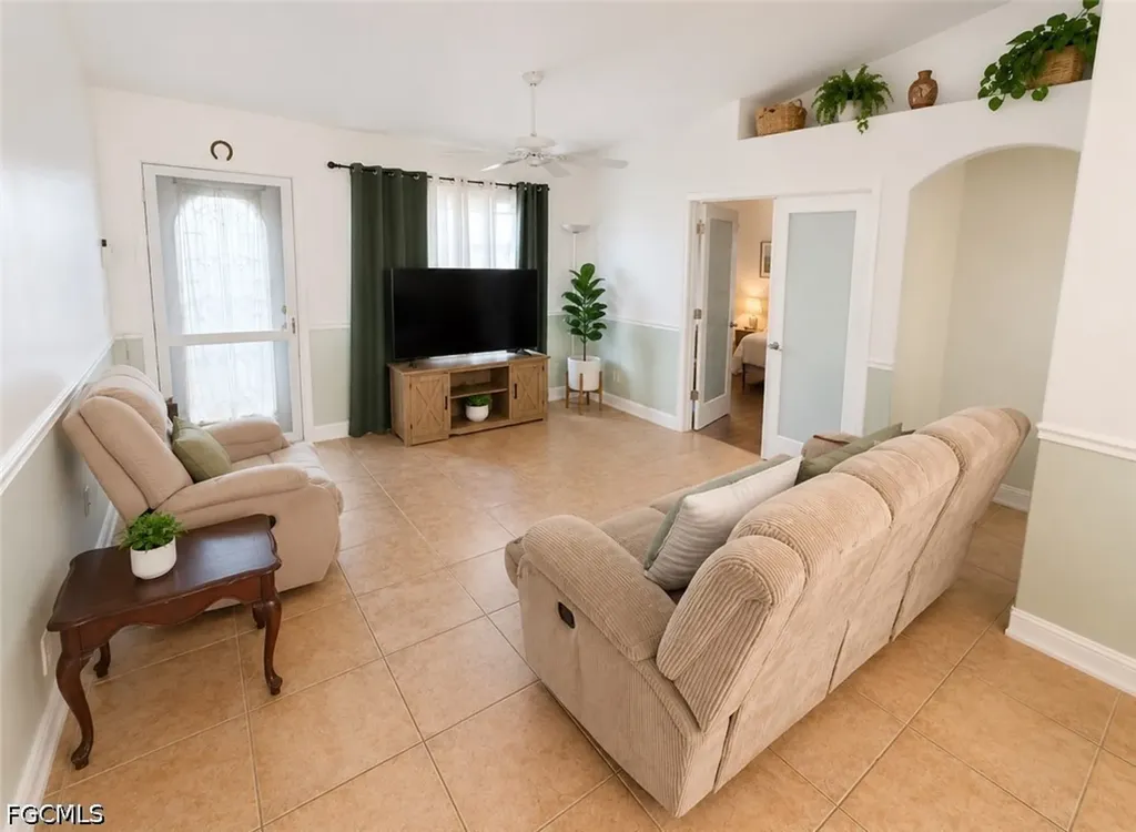 416 Candlewick Circle S Lehigh Acres FL 33936
