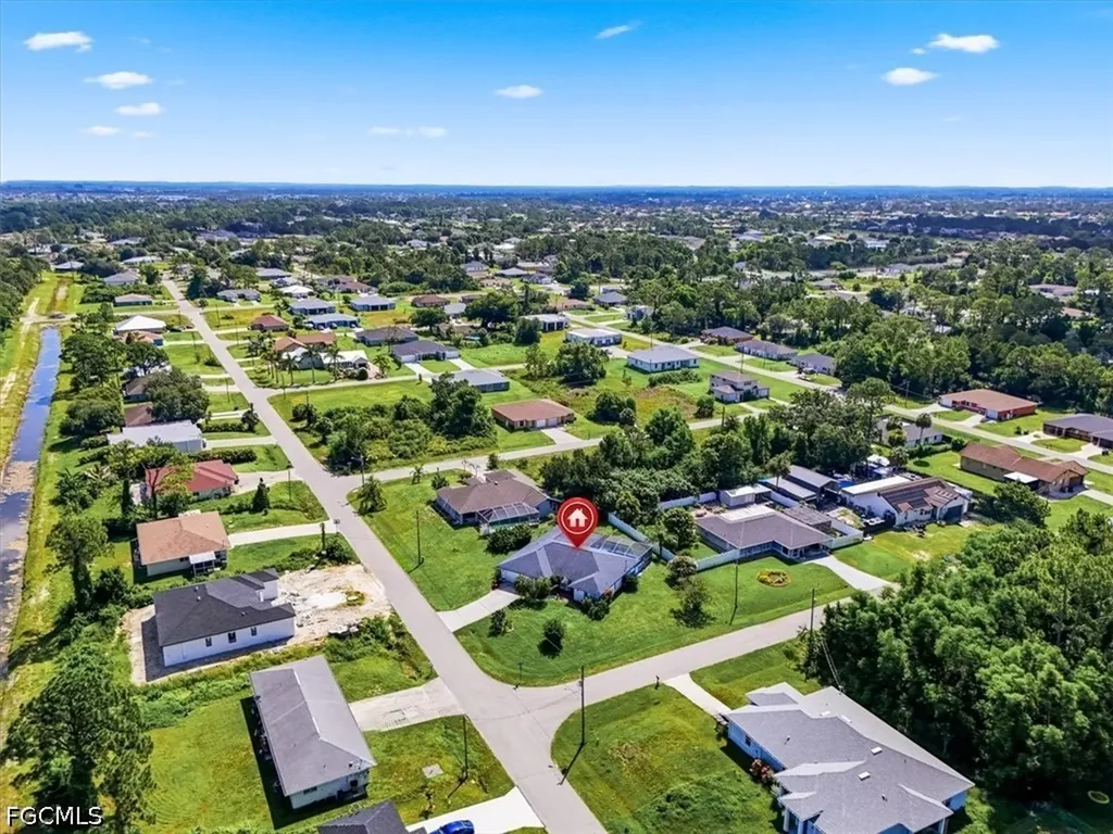 2605 Leda Avenue S Lehigh Acres FL 33973