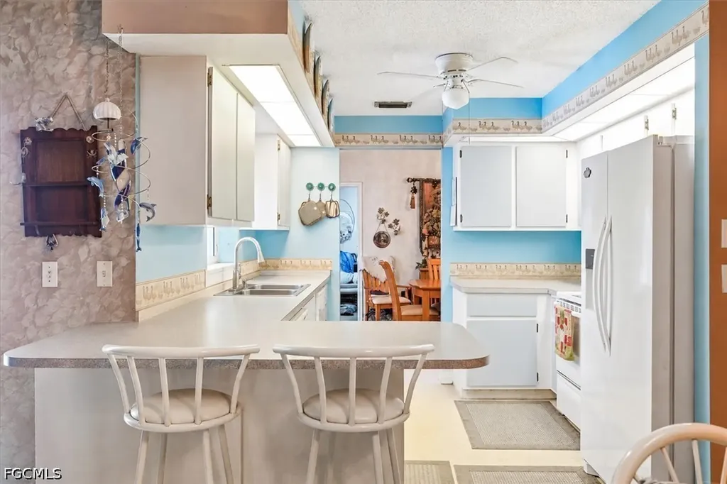 2605 Leda Avenue S Lehigh Acres FL 33973