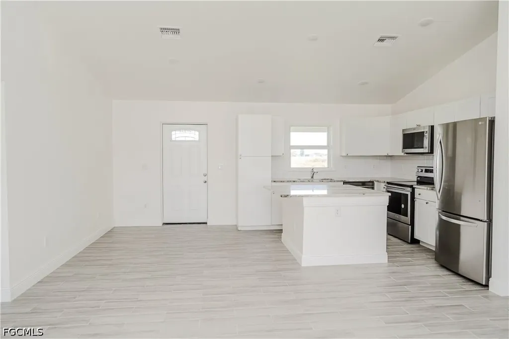 7031 Waldo Circle Labelle FL 33935