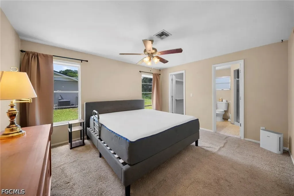 1583 Sunkist Way Fort Myers FL 33905