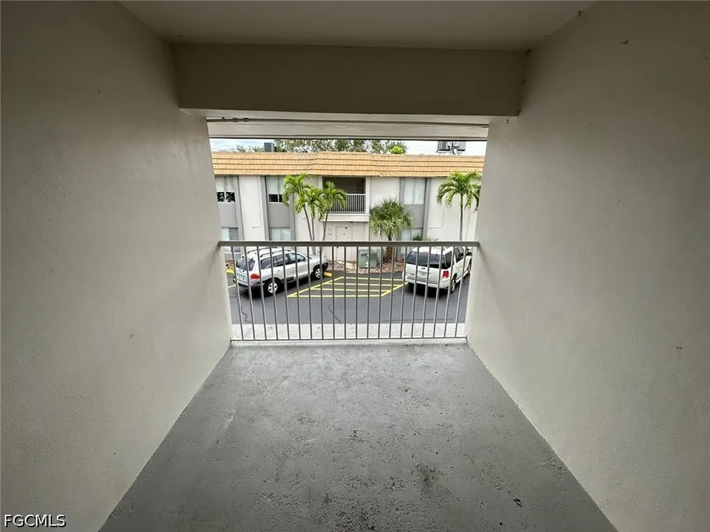 1830 Maravilla Avenue Fort Myers FL 33901