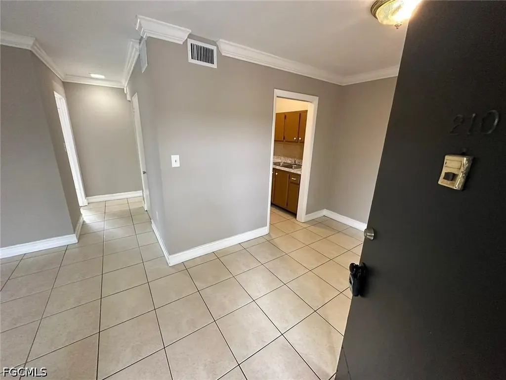 1830 Maravilla Avenue Fort Myers FL 33901