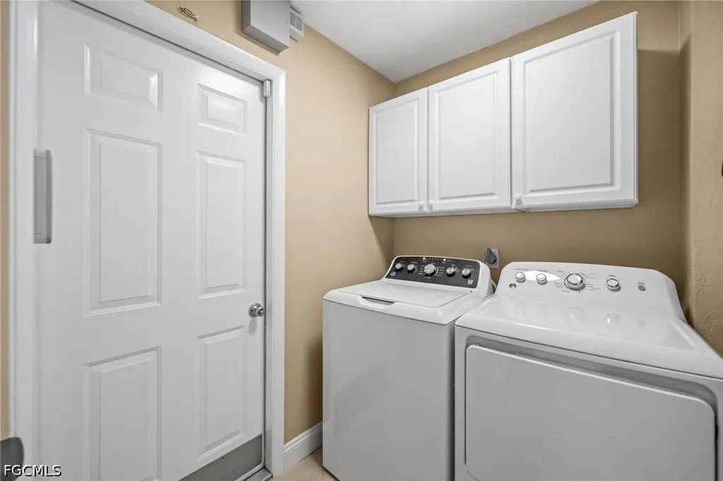 4165 Prestwick Court North Fort Myers FL 33903
