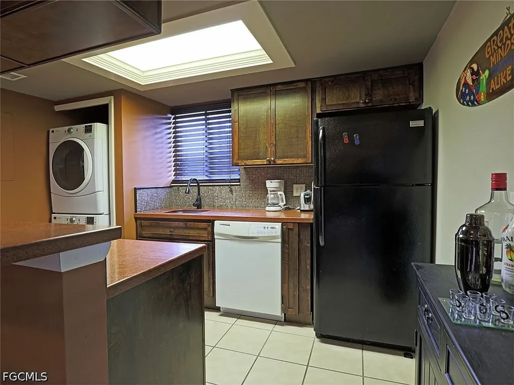 5804 Newfoundland Circle Fort Myers FL 33907