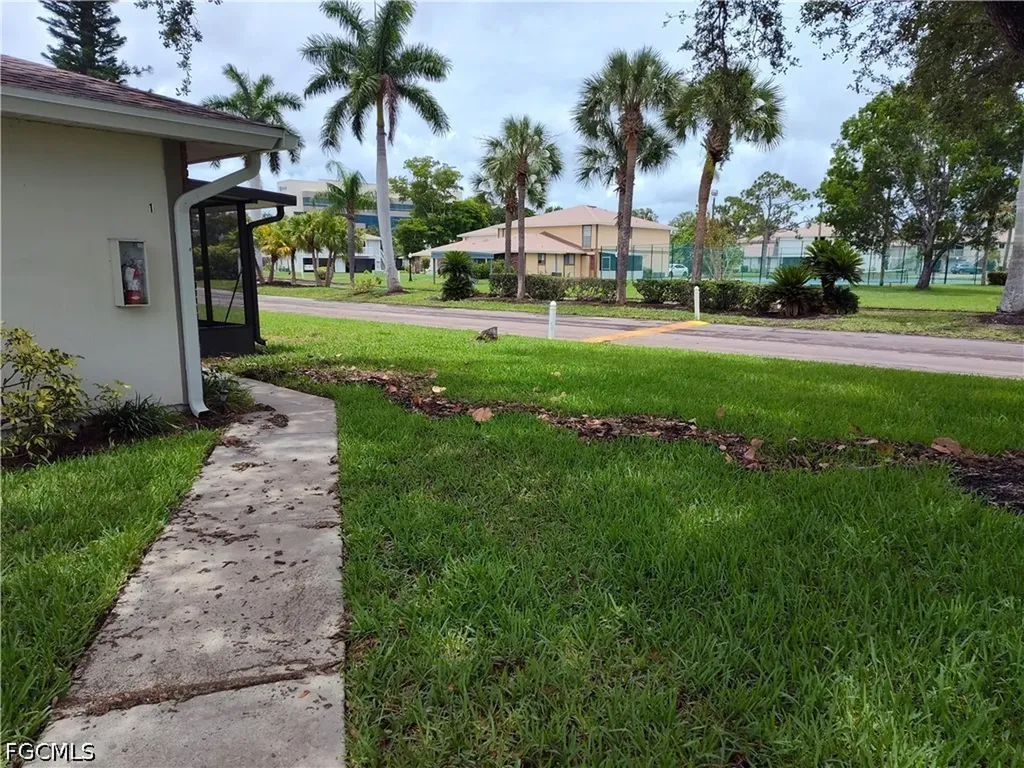 5804 Newfoundland Circle Fort Myers FL 33907