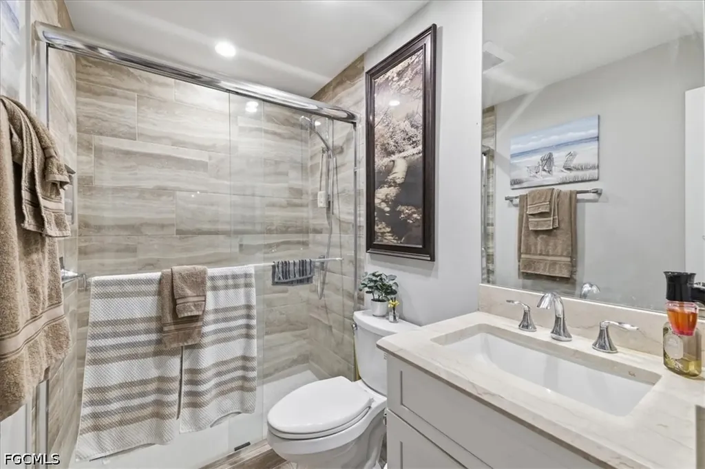 2107 NE 19th Place Cape Coral FL 33909