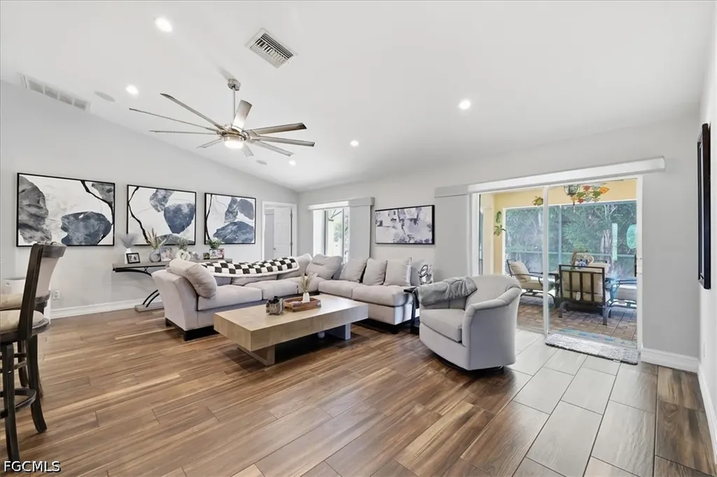 2107 NE 19th Place Cape Coral FL 33909