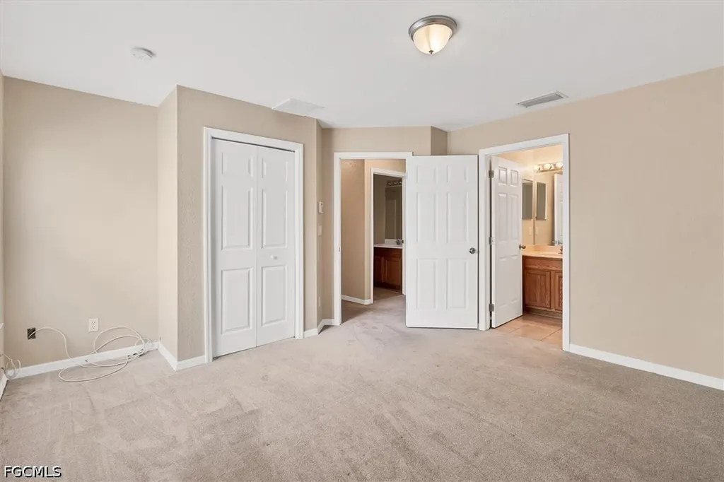 5257 Leeds Road Fort Myers FL 33907