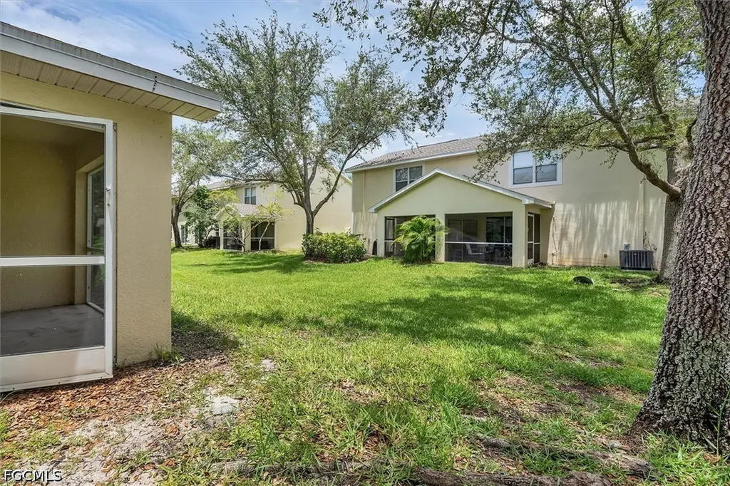 5257 Leeds Road Fort Myers FL 33907