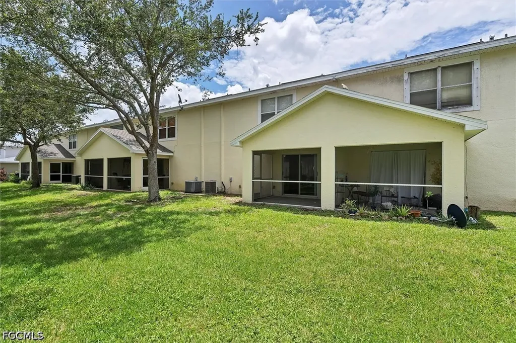 5257 Leeds Road Fort Myers FL 33907