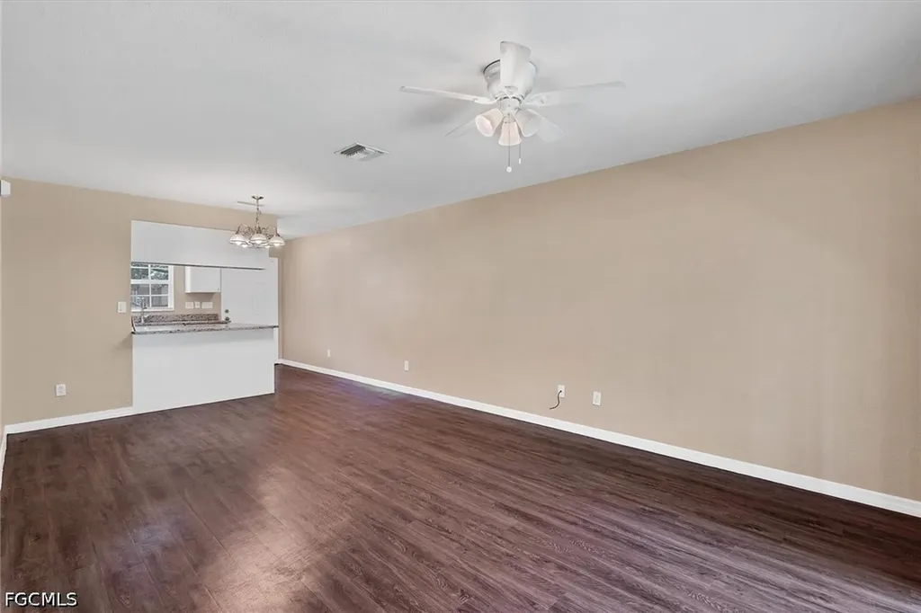 5257 Leeds Road Fort Myers FL 33907