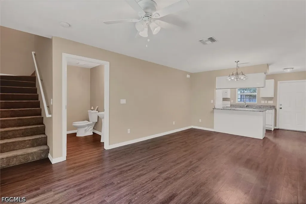 5257 Leeds Road Fort Myers FL 33907