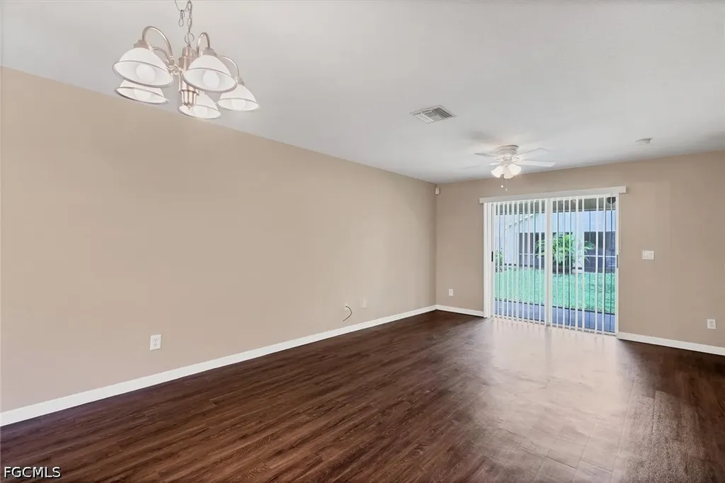 5257 Leeds Road Fort Myers FL 33907