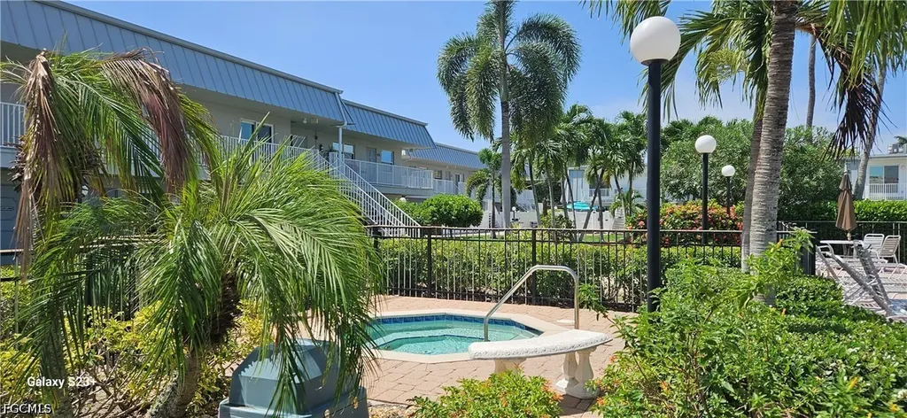 6777 Winkler Road Fort Myers FL 33919